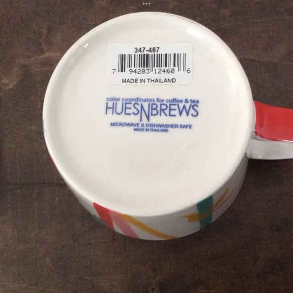 NEW Hues N Brews Ceramic Tea Cup & Wood Saucer Set BAMBOO RED PINK GREEN COFFEE - Picture 4 of 5